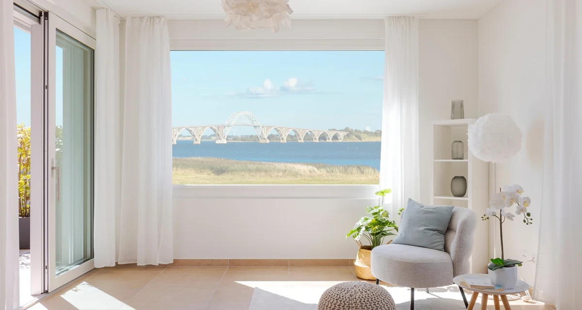 What Is A Picture Window? A Complete Guide